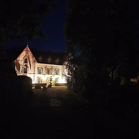 Domaine Du Corgenay Pensión